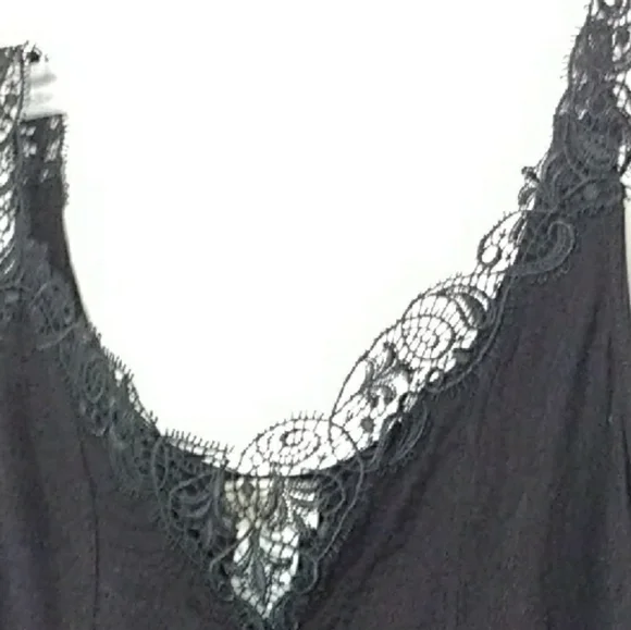 Arianne Black Lace Camisole - Picture 5 of 10